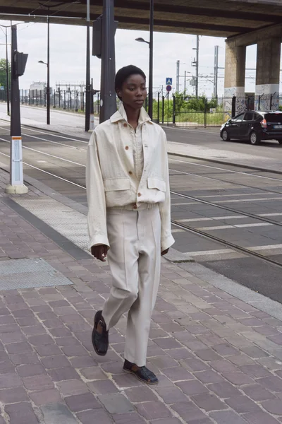 Look 37